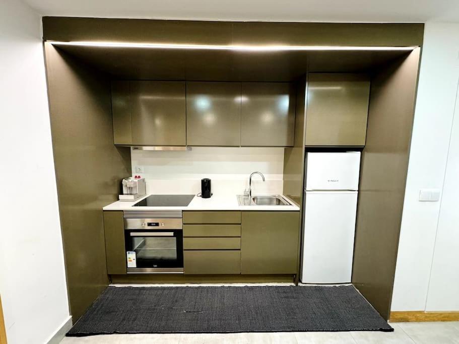 Apartamento Aconchegante Bairro Alto Лиссабон Экстерьер фото